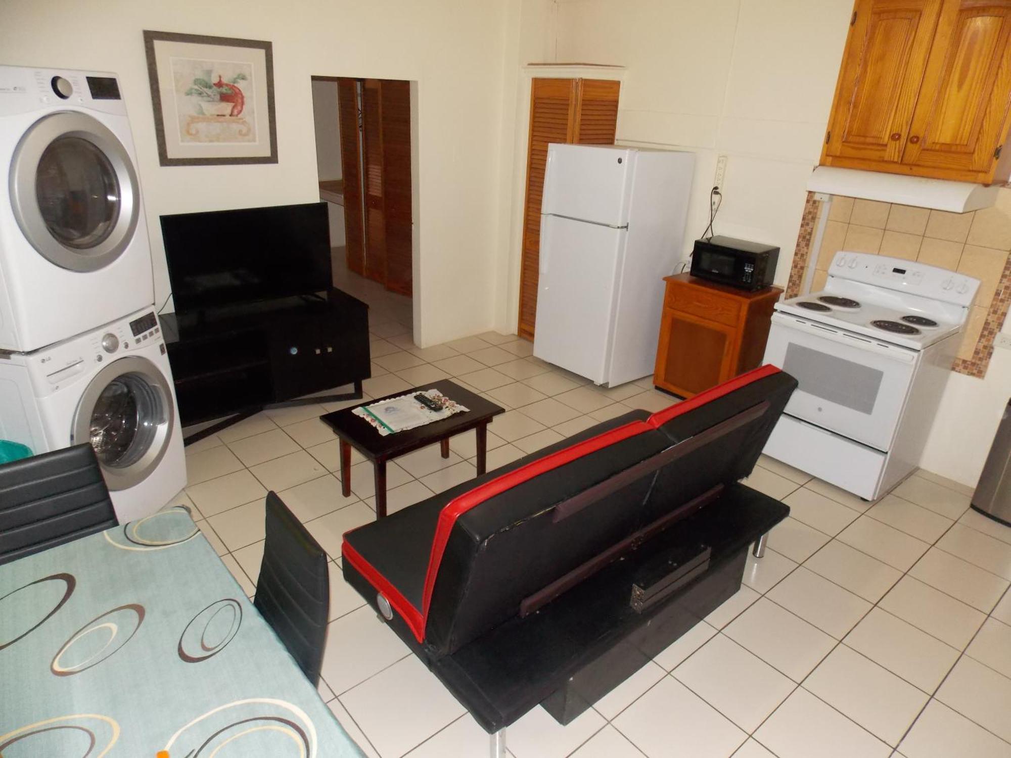 Stewart Apt- Trincity, Airport, Washer, Dryer, Office, Cable , Wifi Dış mekan fotoğraf