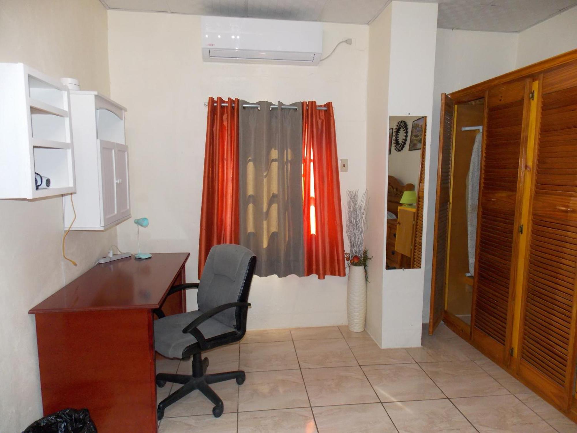 Stewart Apt- Trincity, Airport, Washer, Dryer, Office, Cable , Wifi Dış mekan fotoğraf